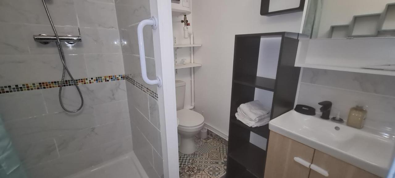 Mairie, Apart 50 M2 , Lumineux , Renove , 4 Pers. Le Havre Luaran gambar